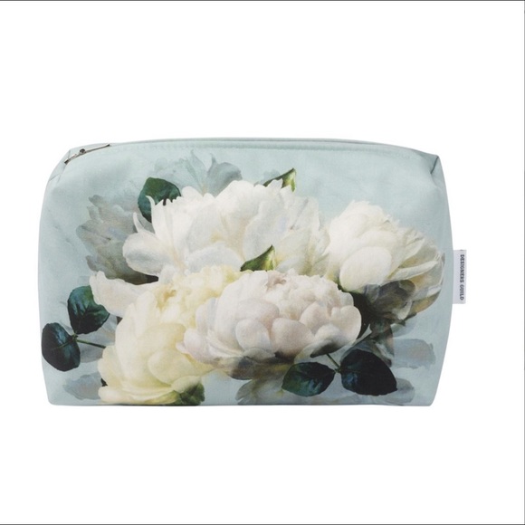 Designers Guild Handbags - NWT Designers Guild Peonia Grande Med. Make Up Bag